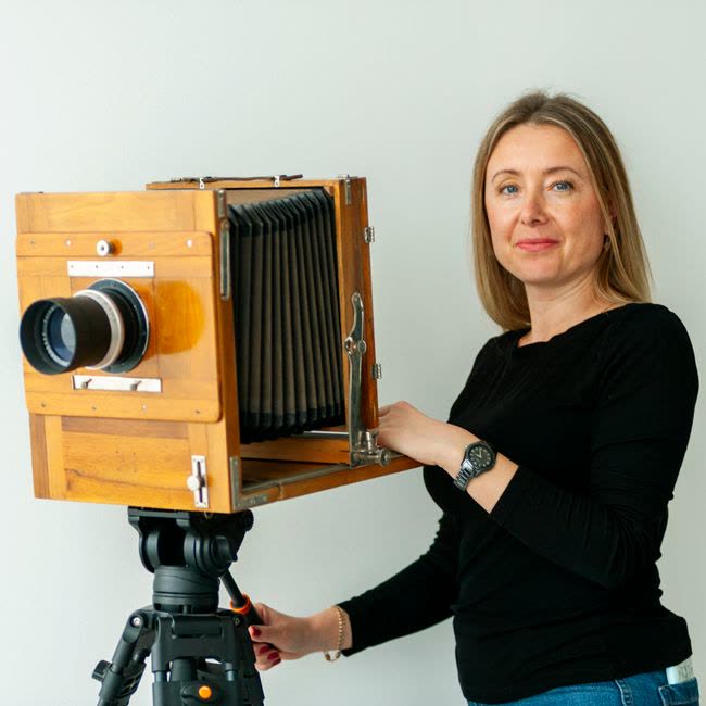 Portrét fotografky Eleny Bartošovej